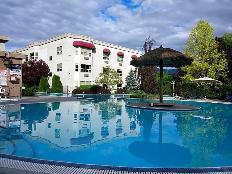 Hilltop Inn - Salmon Arm Exterior foto